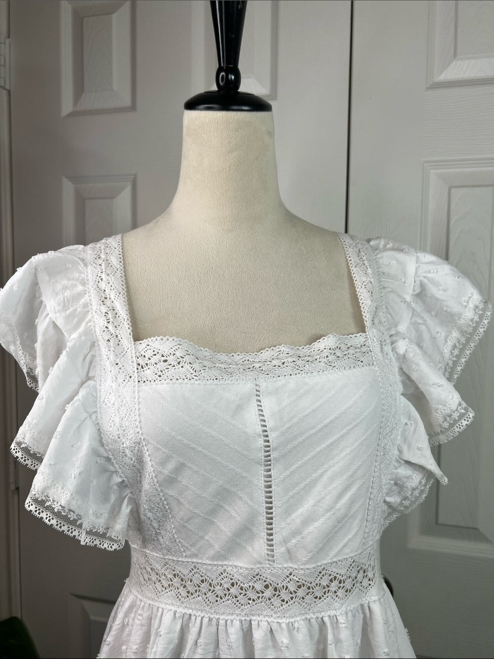 Francesca's Collections Addie Lace Hem Embroidered Mini Dress Size M - Picture 12 of 12